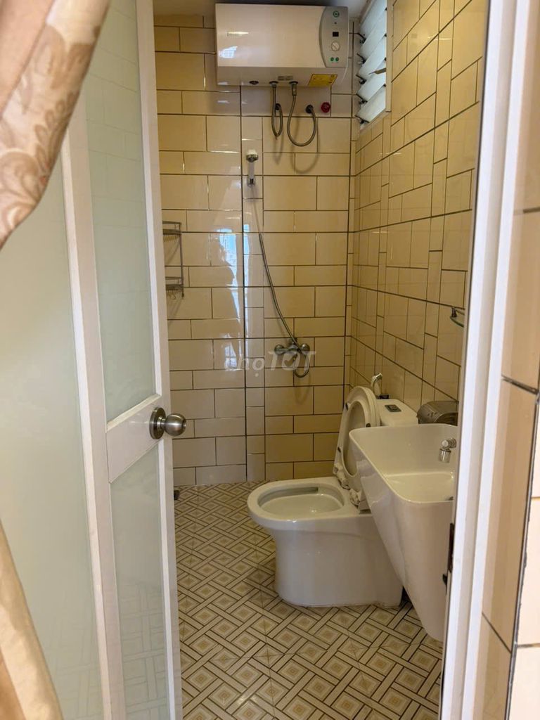 Cần bán căn hộ chung cư Cao Ốc Bình Đông Xanh 557 557, Bến Bình Đông, Phường 13, Quận 8, Tp Hồ Chí Minh Quận 8 Tp Hồ Chí Minh