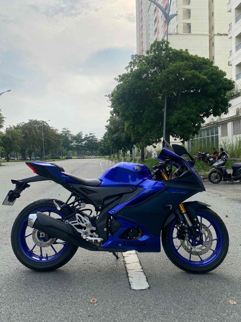 Yamaha R15v4 lướt 4800km chính chủ. Mua bán Xe máy tại Thành phố Thủ Đức Tp Hồ Chí Minh được đăng bởi iMotorbike Viet Nam hình 3