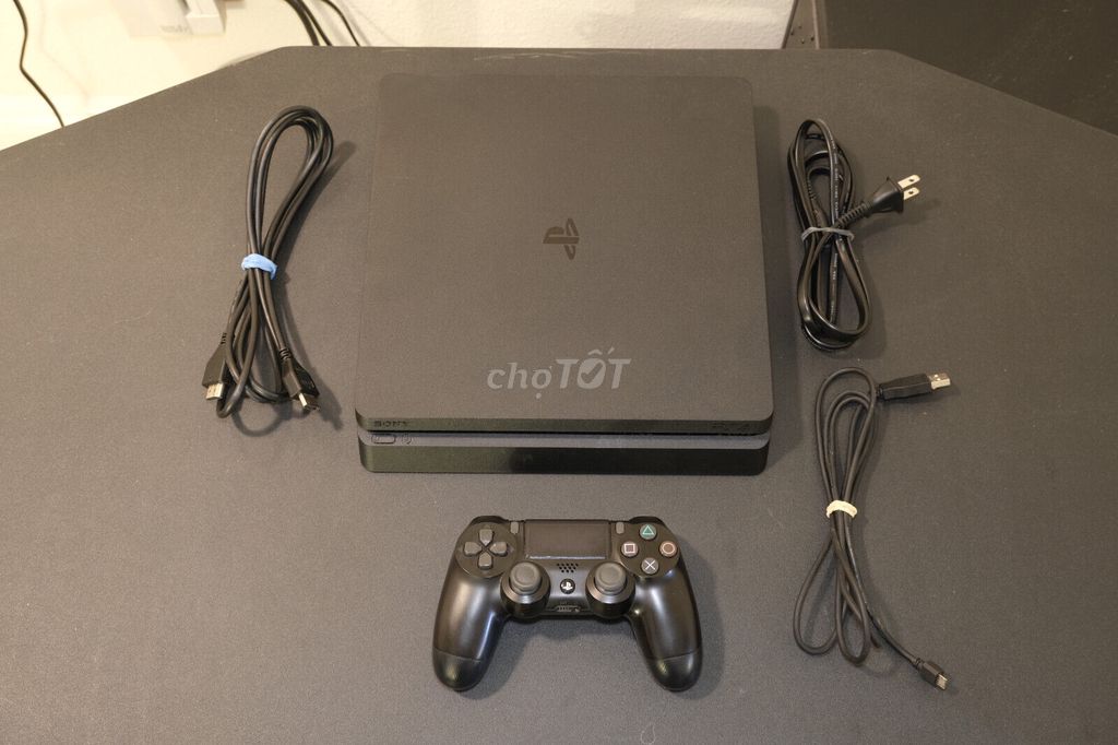 PS4 Slim 1Tb Hack