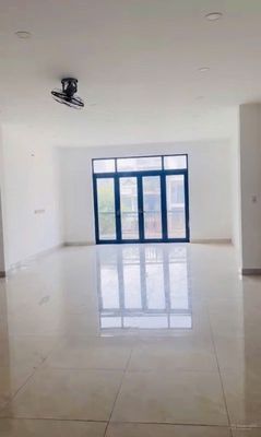 Rent · 2 bd · 200 м² · Quận Ngũ Hành Sơn, ул. Đường Hồ Xuân Hương