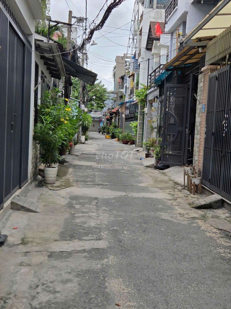 Аренда · 2 комн. · 40 м² · Quận Tân Bình, ул. Huỳnh Văn nghệ