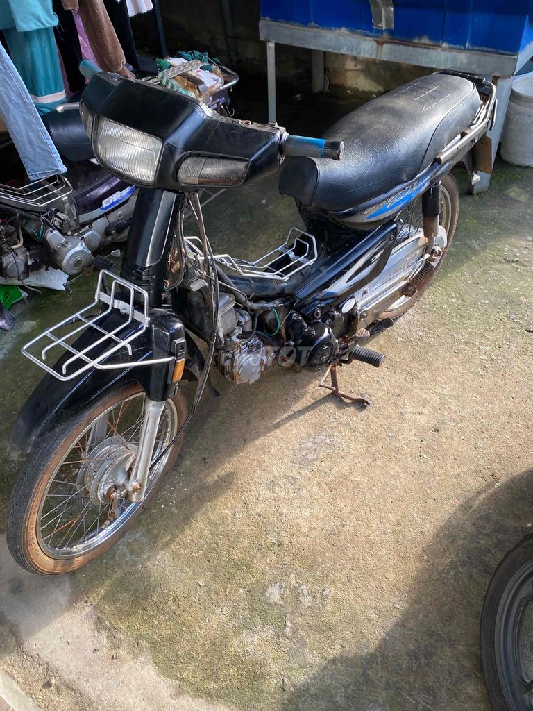 Dream lùn. bs 49. bình đề đầy đủ. Giá 3tr900k. Mua bán Xe máy tại Thành phố Đà Lạt Lâm Đồng được đăng bởi Ngọc Bảng hình 3