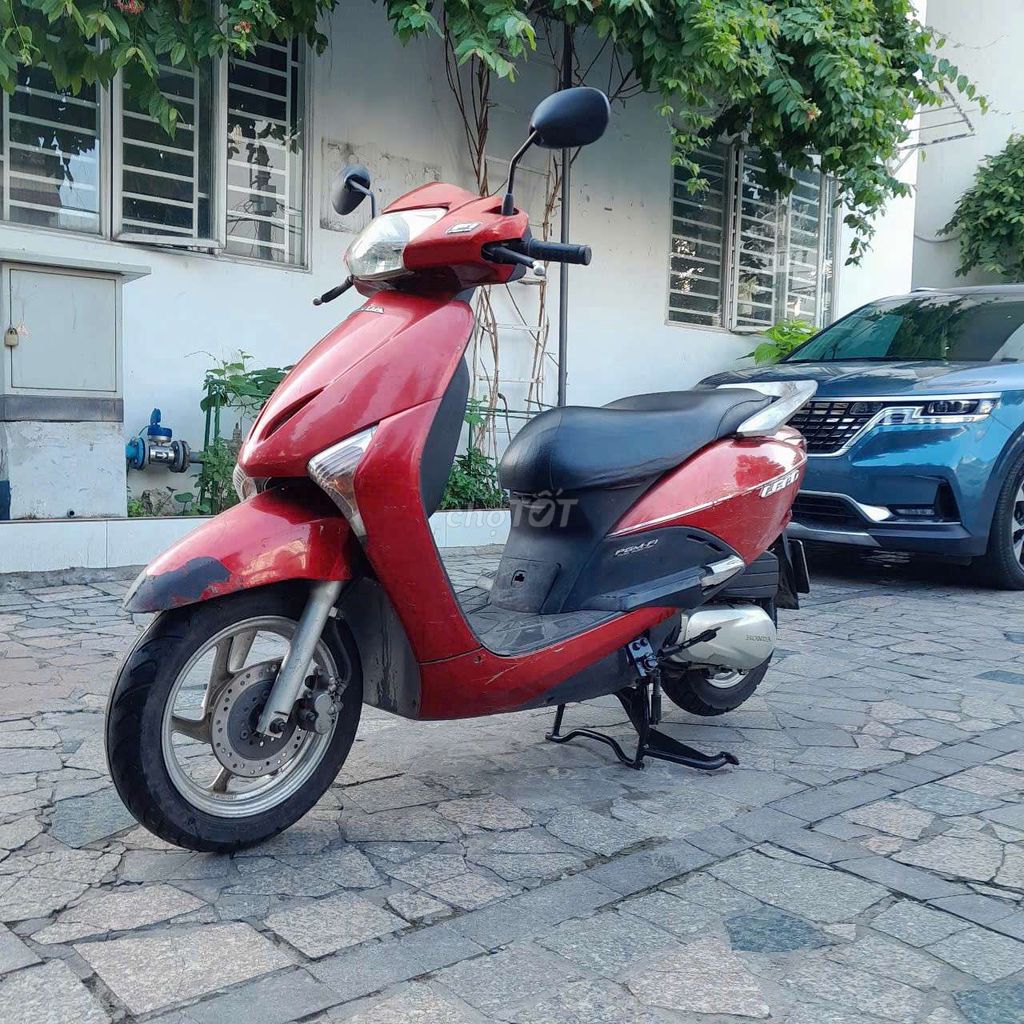 Xe Honda lead fi. Mua bán Xe máy tại Quận 7 Tp Hồ Chí Minh được đăng bởi trình minh sơn hình 1