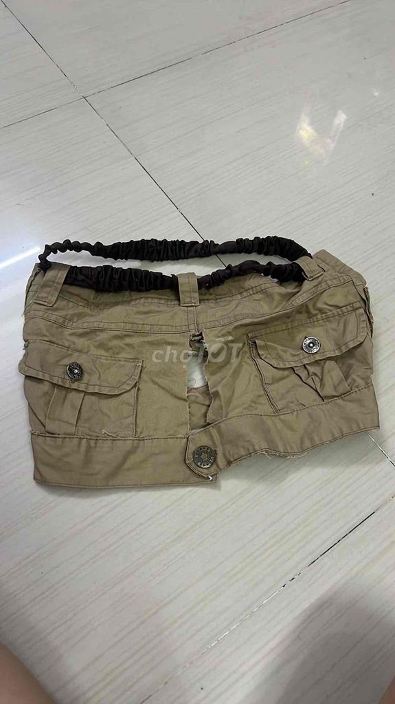 Áo croptop nữ Kaki size S/XS. Mua bán Quần áo tại Quận Phú Nhuận Tp Hồ Chí Minh được đăng bởi Thư Nguyễn hình 1