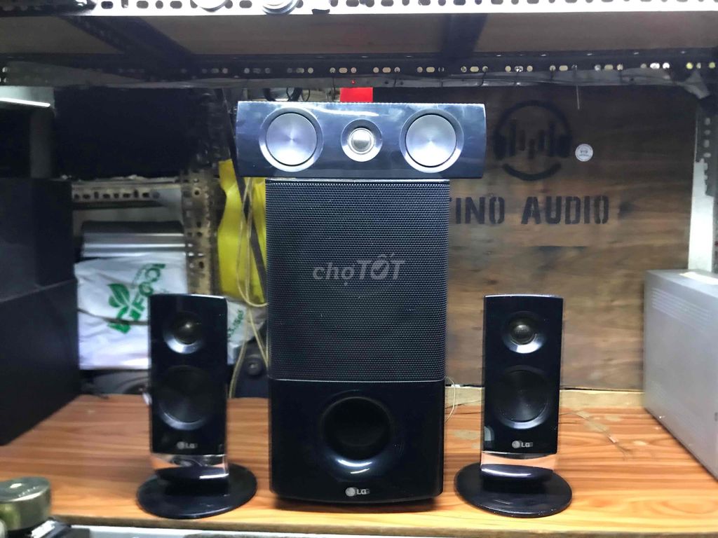 Bộ LG ( sub hơi bass 18 ) 2 loa lời + 1 center