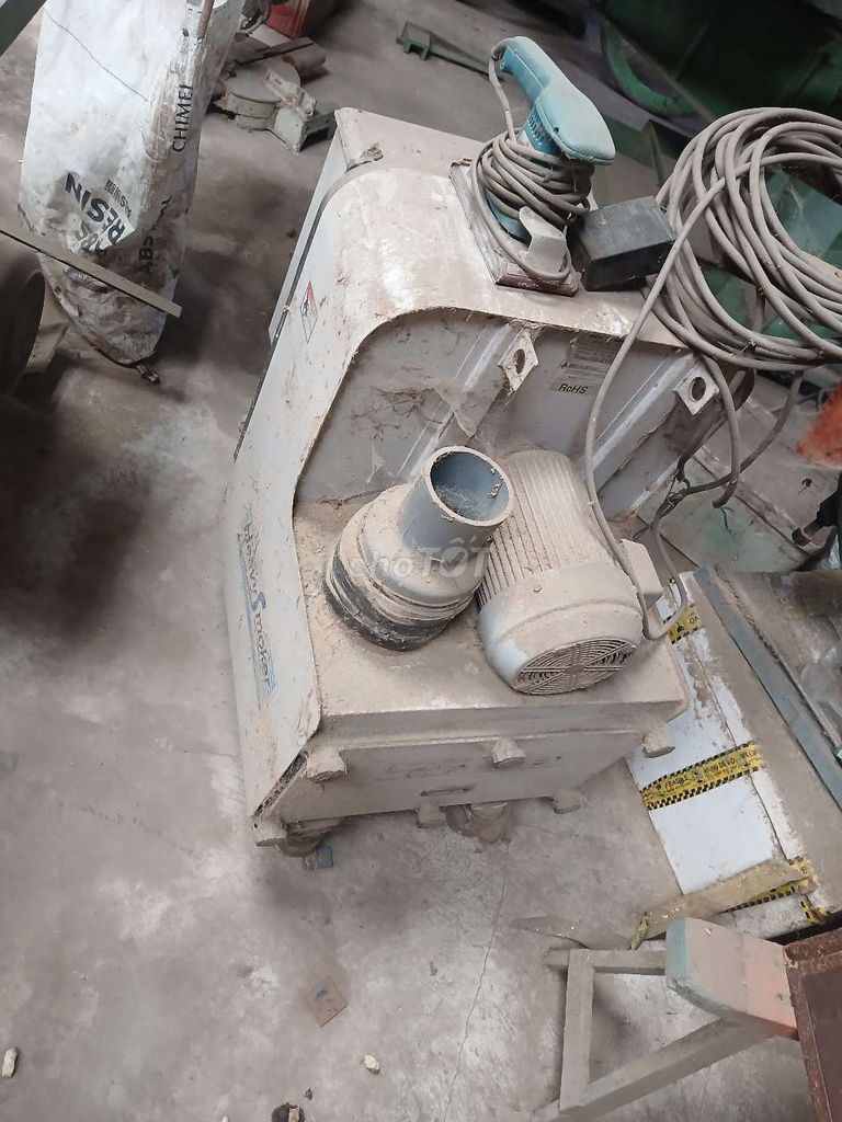 Máy hút bụi công nghiệp Trắng. Mua bán Thiết bị vệ sinh, nhà tắm tại Quận Bình Thuỷ Cần Thơ được đăng bởi To hình 1