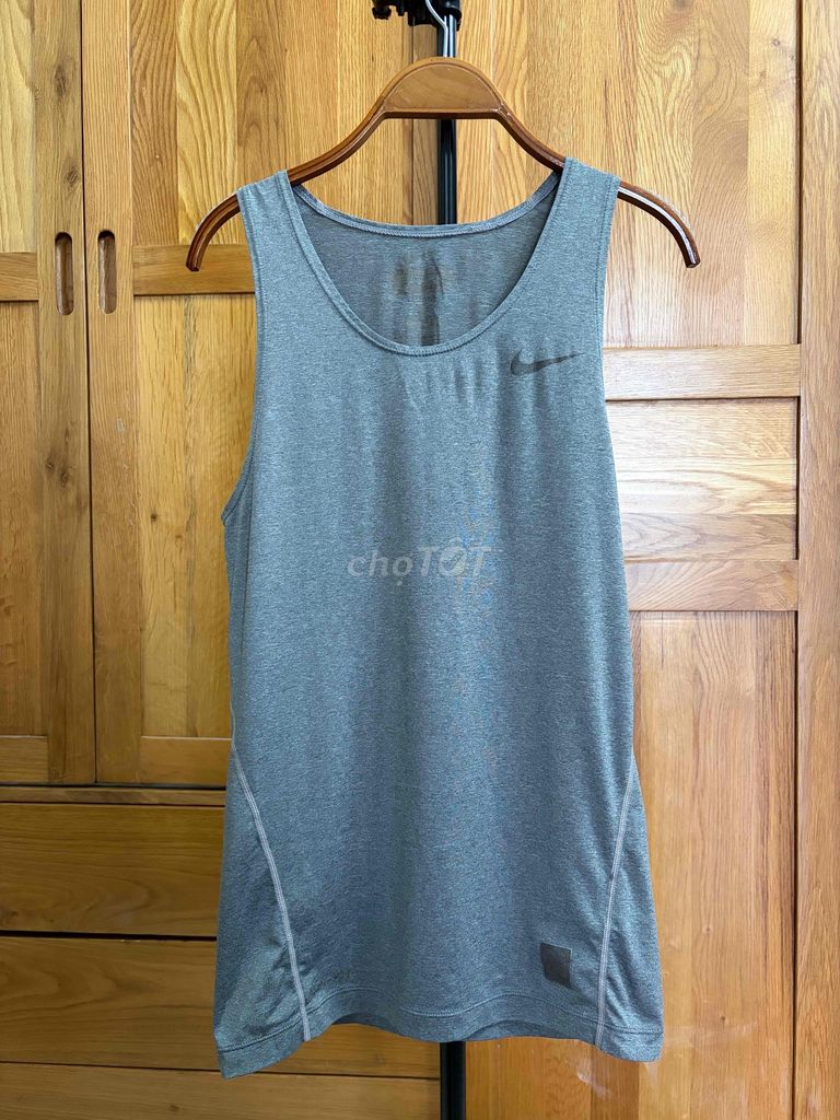 Áo ba lỗ Nike Nam Xám Thoáng mát. Mua bán Quần áo tại Quận Gò Vấp Tp Hồ Chí Minh được đăng bởi Trần h hình 1