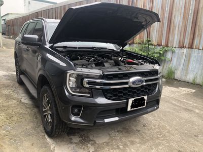 Ford Everest 2022 Ambient 2.0L AT 4x2 - 46000 km. Mua bán Ô tô tại Thành phố Dĩ An Bình Dương được đăng bởi Trần Quang hoàng