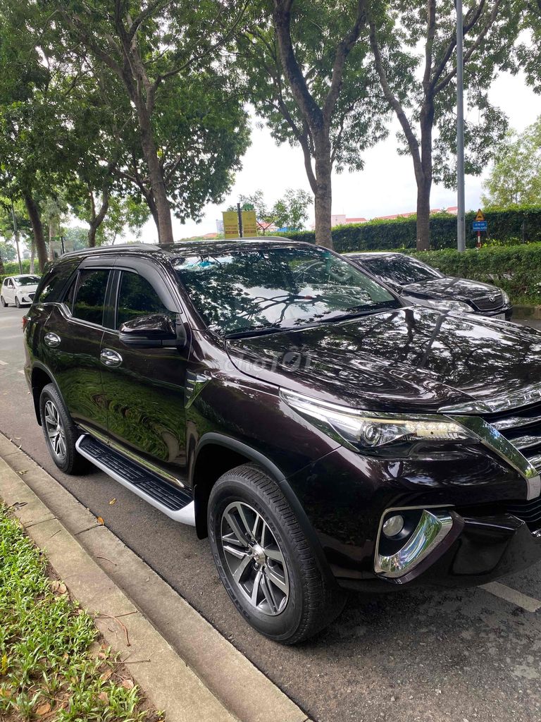 Toyota Fortuner 2018 2.8V 4x4 AT. Mua bán Ô tô tại Quận Tân Phú Tp Hồ Chí Minh được đăng bởi Tân Phú Car hình 3