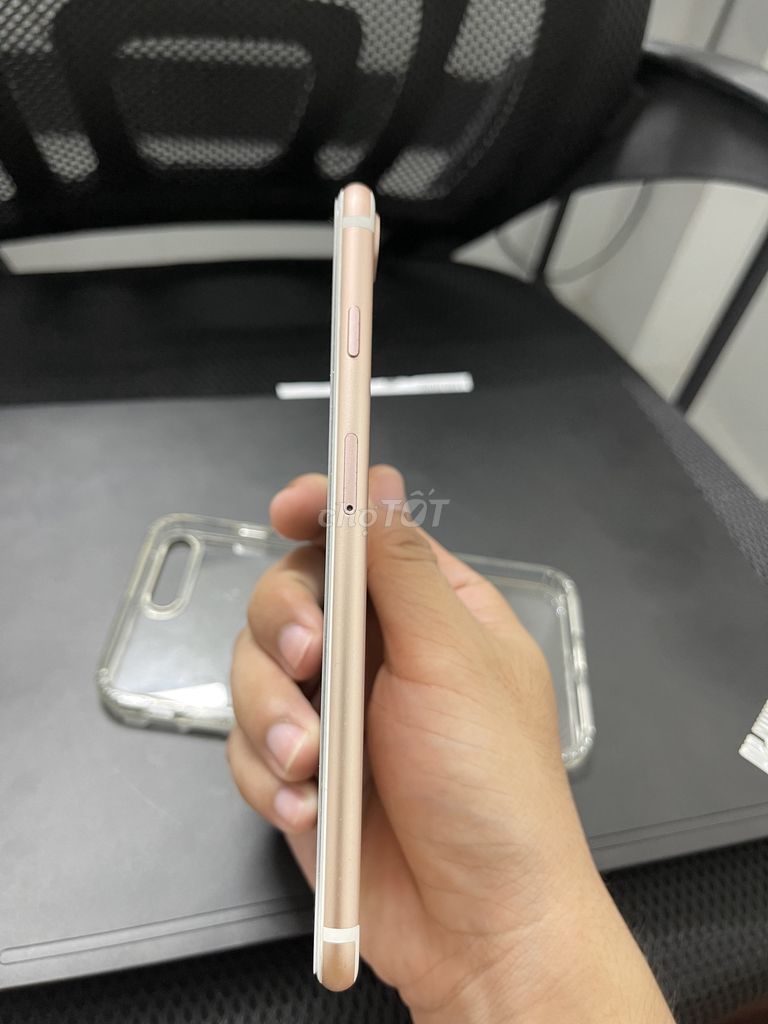 7plus 32gb vàng hồng