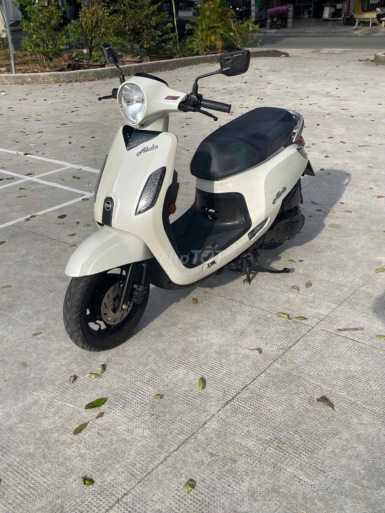 SYM Abela 2018 màu Trắng. Mua bán Xe máy tại Thành phố Thủ Dầu Một Bình Dương được đăng bởi Hồ Hoàng Cảnh   hình 1
