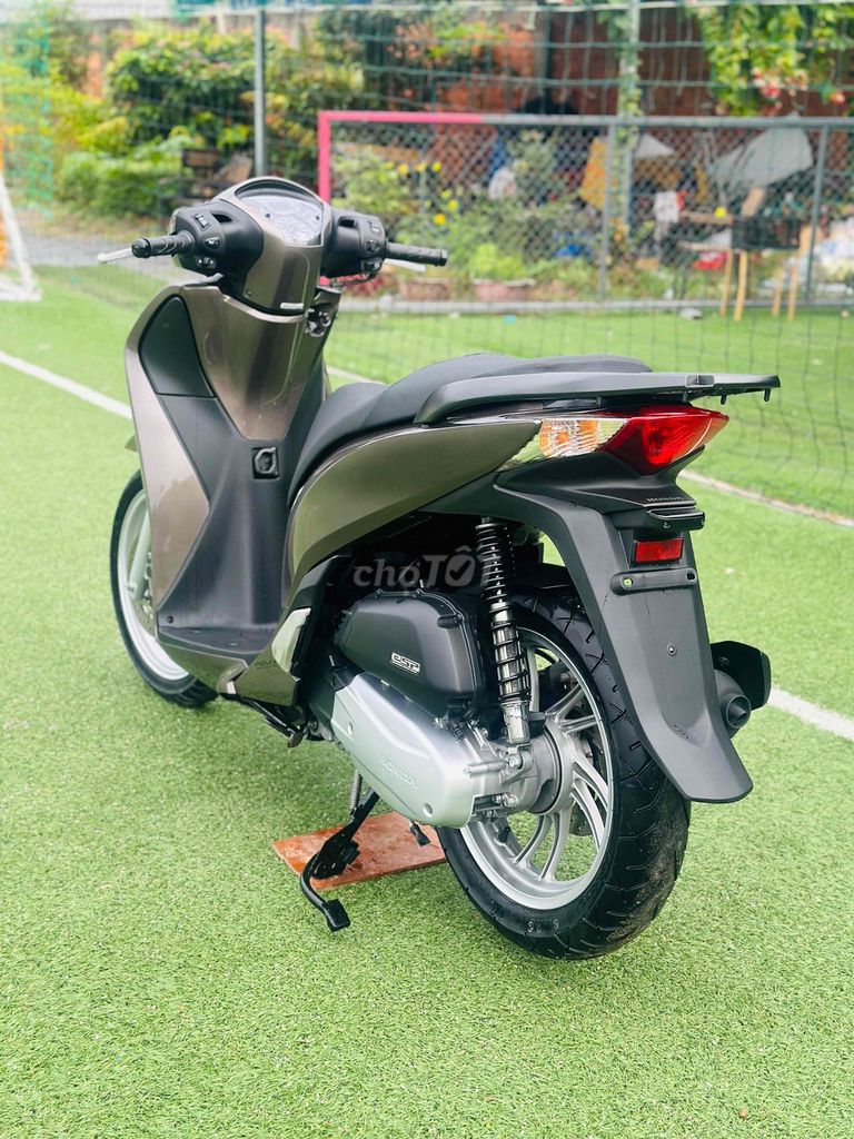 SH125i DKLD 2016 ODO THẤP MÁY MÓC NGUYÊN ZIN ĐẸP. Mua bán Xe máy tại Huyện Chợ Mới An Giang được đăng bởi XE MÁY THIỆN PHÁT AN GIANG hình 4