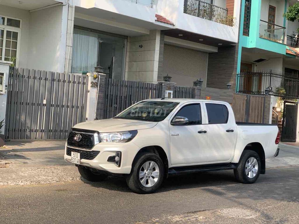 Toyota Hilux 2019 2.4E 4×2 AT - XE NHÀ SỬ DỤNG