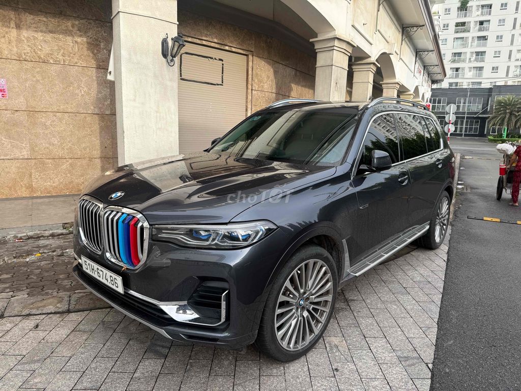 cần bán BMW X7 còn bh tới 6/2026 xe zin 100%. Mua bán Ô tô tại Quận 6 Tp Hồ Chí Minh được đăng bởi lê thành nhan hình 3