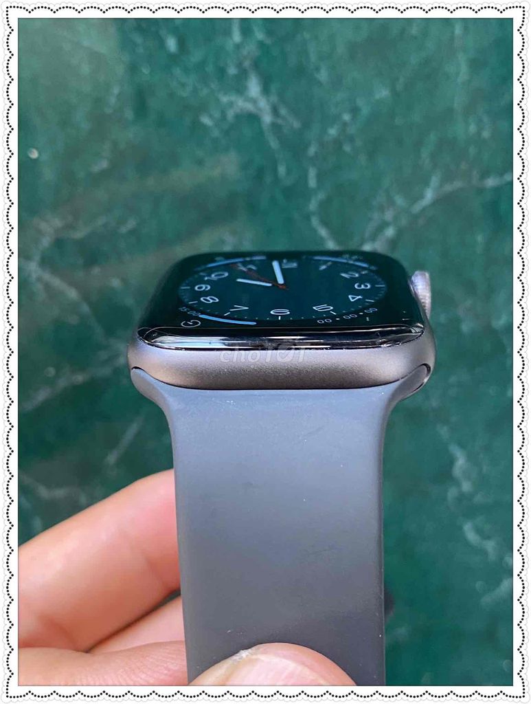 Apple Watch Sr 6:44 Nhôm đen GPS Zin 100%,