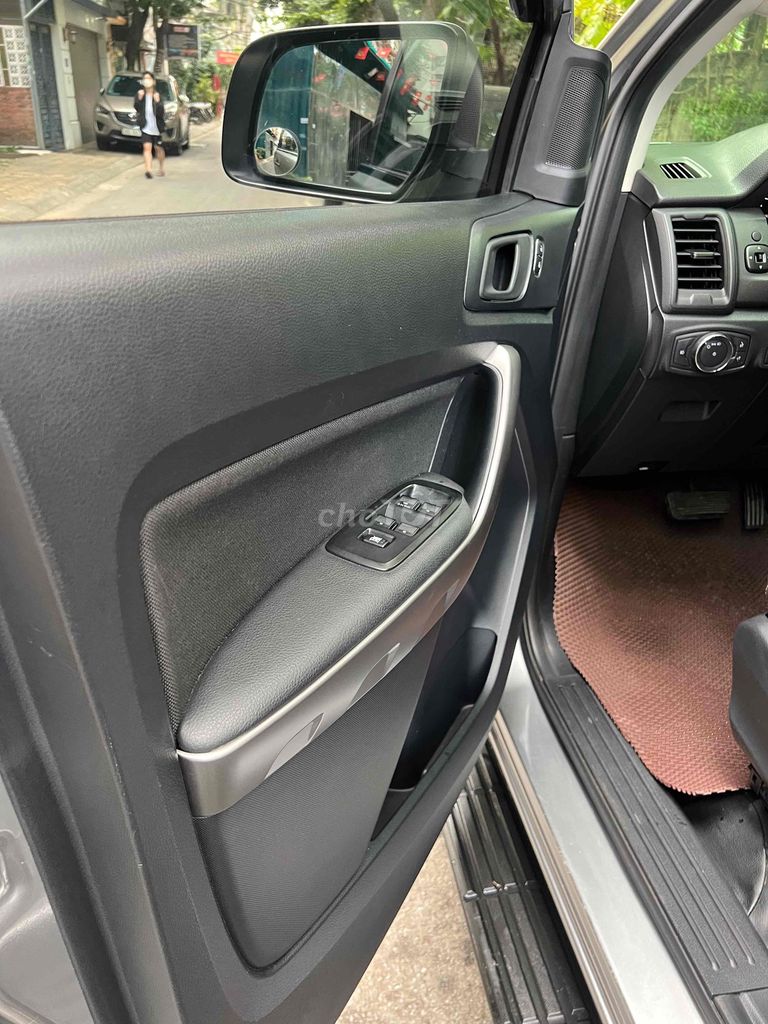 Ford Ranger 2018 XLS AT 74377 km. Mua bán Ô tô tại Quận Cầu Giấy Hà Nội được đăng bởi Thao hình 4