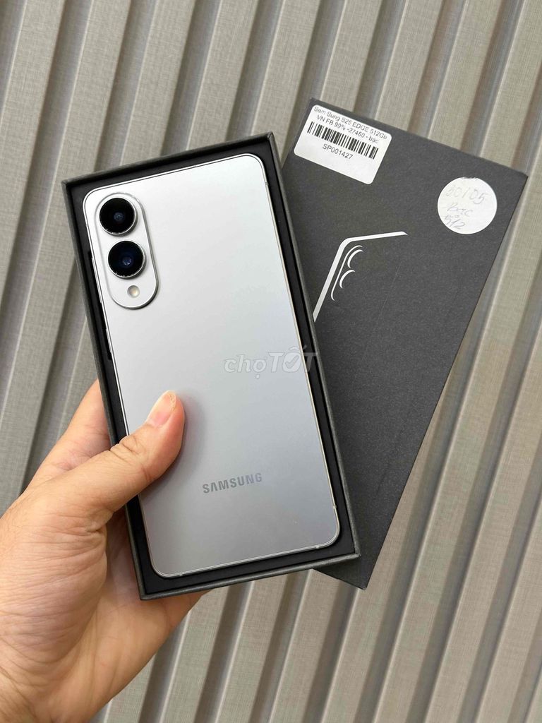 S25 Adge 12/512GB VN Siêu mỏng Keng BH 10/2026. Mua bán Điện thoại tại Quận Ninh Kiều Cần Thơ được đăng bởi Quý Mobile Cần thơ hình 1