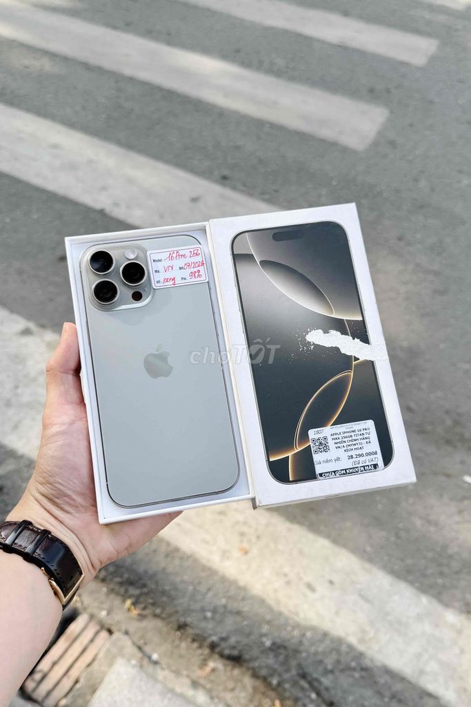 iPhone 16 Pro Max 256GB VN/A như mới. Mua bán Điện thoại tại Quận Đống Đa Hà Nội được đăng bởi Lâm Bảo Tuyên hình 1