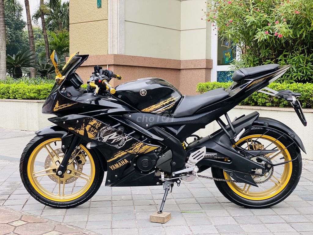 YAMAHA R15 V2 NHẬP KHẨU CỰC HÓT  2018. Mua bán Xe máy tại Quận Nam Từ Liêm Hà Nội được đăng bởi Minh Trí hình 5