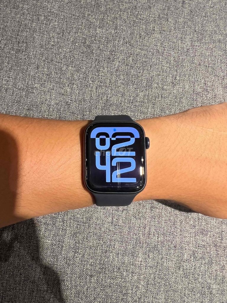 Apple Watch SE3. Mua bán Thiết bị đeo thông minh tại Quận Hà Đông Hà Nội được đăng bởi Gia Huy hình 1