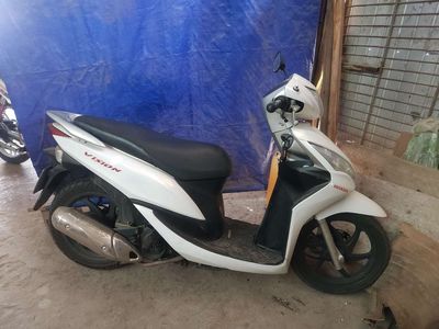 Vision 2013. Máy êm ru, nồi bốc vặn là lên. Mua bán Xe máy tại Huyện Phú Giáo Bình Dương được đăng bởi Đong Tran