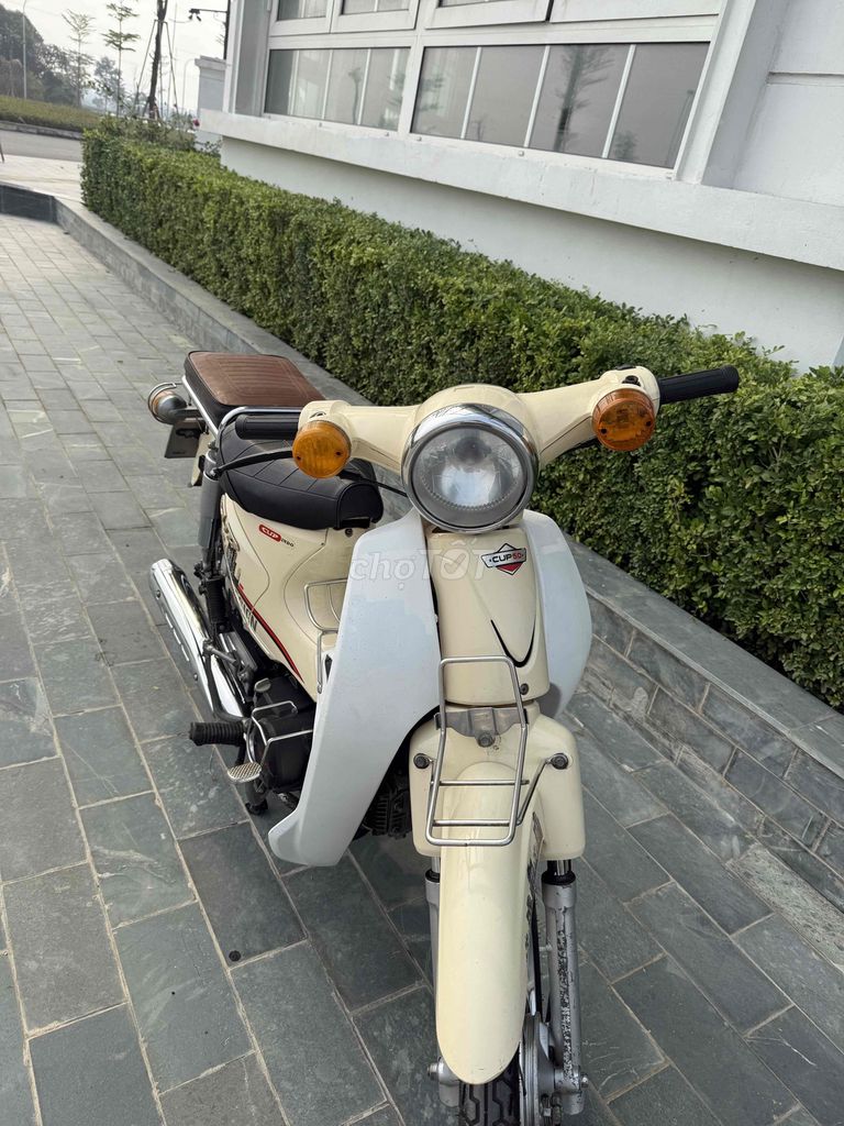 SYM Cub 50cc màu Kem. Mua bán Xe máy tại Quận Bắc Từ Liêm Hà Nội được đăng bởi Hữu Nhuận hình 2