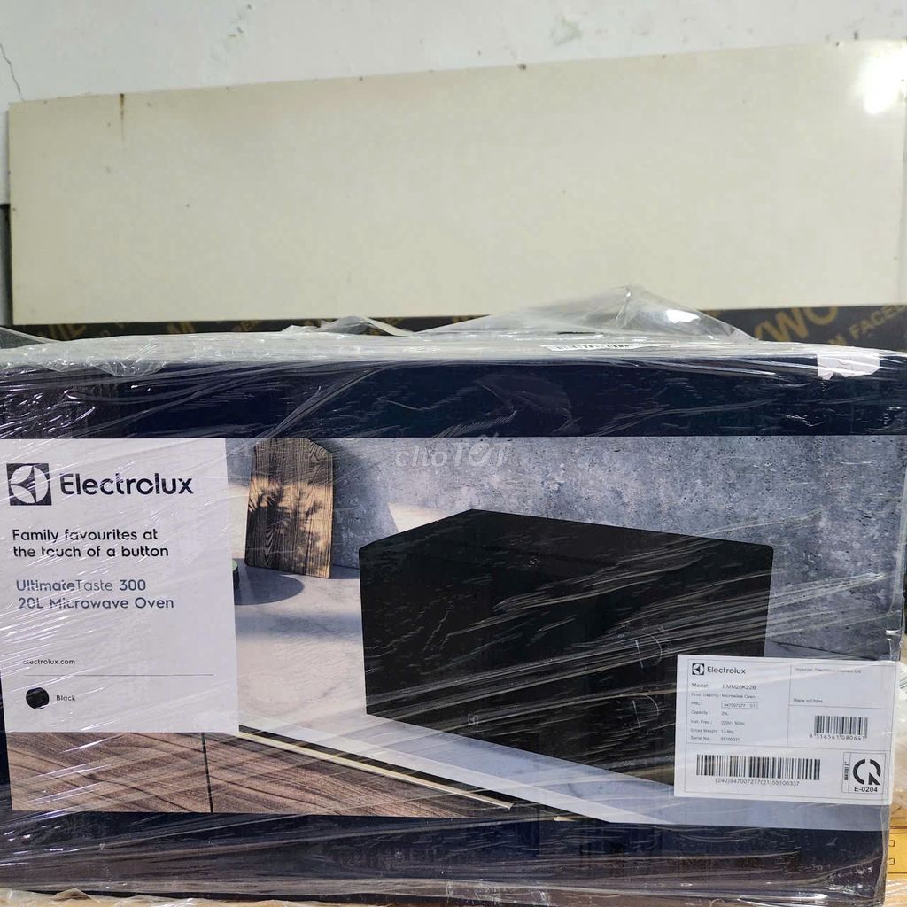Lò vi sóng Electrolux EMM20K22B Đen 20L. Mua bán Bếp, lò, đồ điện nhà bếp tại Quận Thanh Khê Đà Nẵng được đăng bởi Complex hình 1