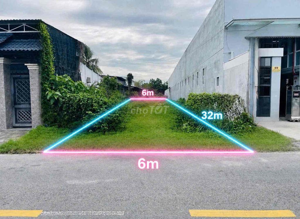 CHỦ NGỘP BANK CẦN BÁN GẤP LÔ ĐẤT CÁCH QL22 CHỈ 3km