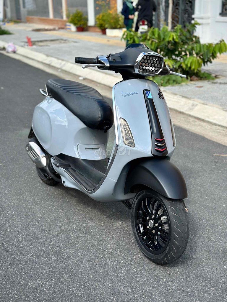 VESPA mà giá chỉ bằng Vision ae nhanh tayyyy. Mua bán Xe máy tại Thành phố Vũng Tàu Bà Rịa - Vũng Tàu được đăng bởi Xe Máy Cũ Vũng Tàu 72 hình 1