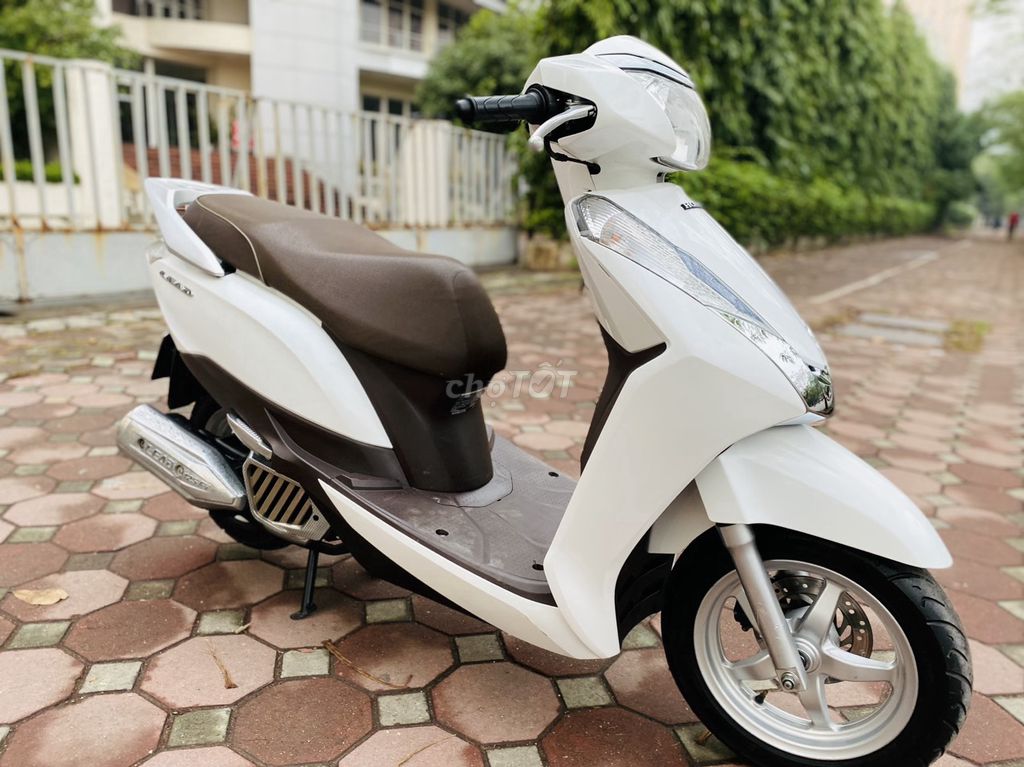 Honda Lead 125 Fi TRẮNG NÂU XE ĐẸP BIỂN 29