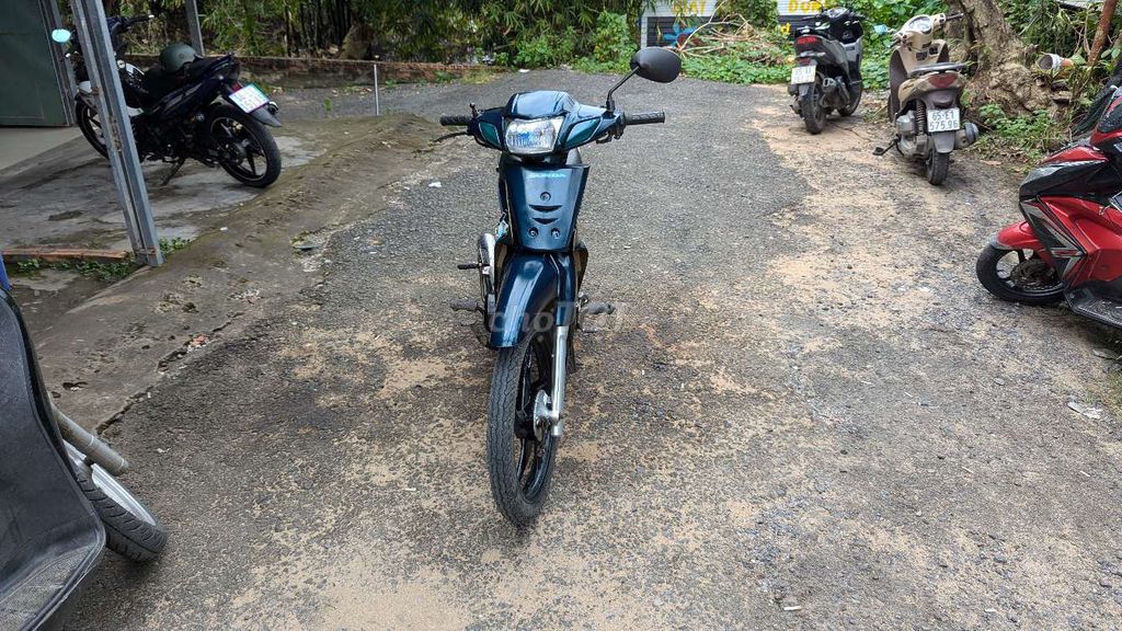 trung quốc máy như nhật vể chạy liền. Mua bán Xe máy tại Quận Ninh Kiều Cần Thơ được đăng bởi Bán Phụ Tùng Tháo Xe  hình 1