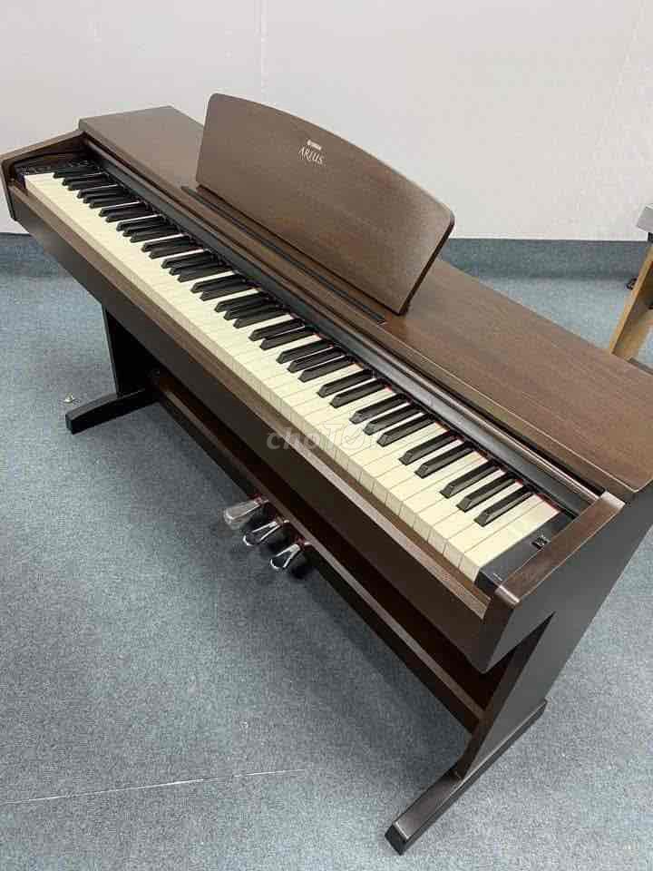 Yamaha YDP 140