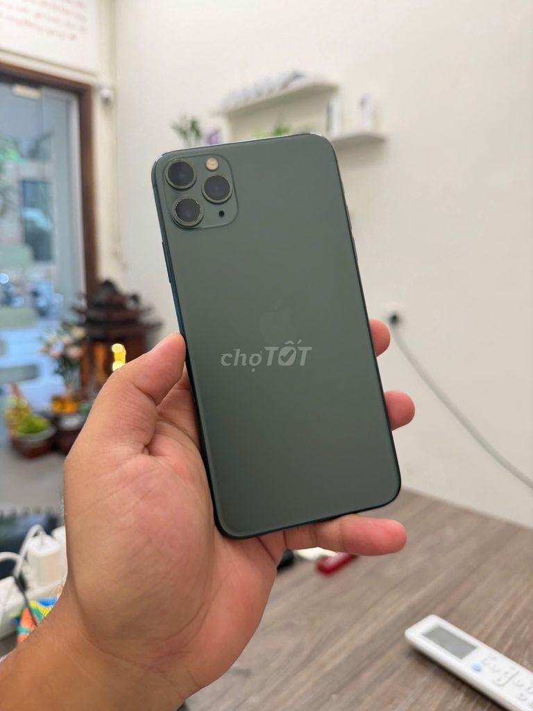 Apple iPhone 11 Pro Max 64GB nguyên zin giá hssv. Mua bán Điện thoại tại Quận Đống Đa Hà Nội được đăng bởi Hiếu hình 1