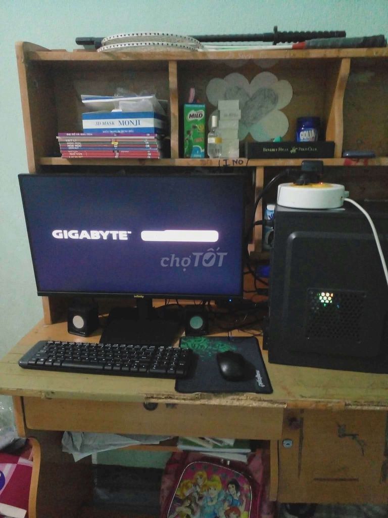 Gigabyte Máy tính để bàn Đen Học sinh. Mua bán Máy tính để bàn tại Huyện Long Thành Đồng Nai được đăng bởi Phuong Do hình 1