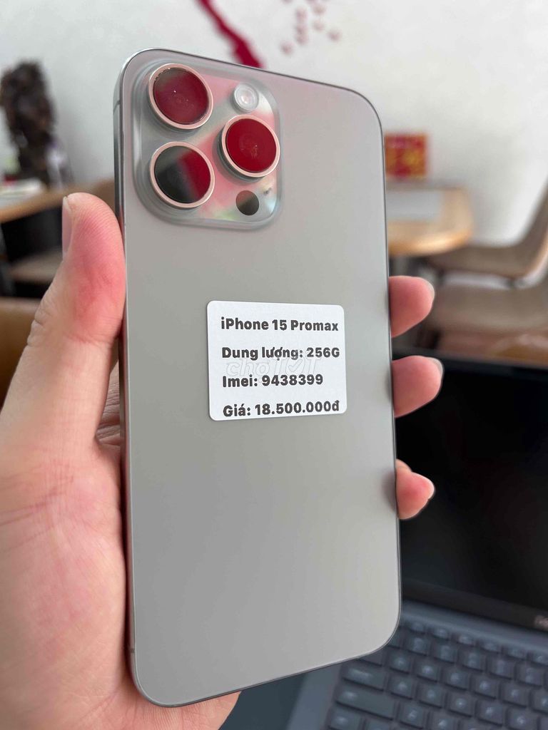 iPhone 15 Pro Max 256GB natu máy đẹp keng. Mua bán Điện thoại tại Thành phố Buôn Ma Thuột Đắk Lắk được đăng bởi Nguyễn Hoàng hình 1