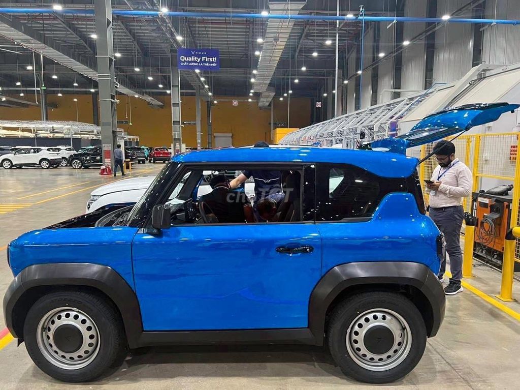 VF 3 Xanh dương đậm xe giao nhanh không chờ đợi. Mua bán Ô tô tại Quận Hải Châu Đà Nẵng được đăng bởi Vinfast Đà Nẵng hình 4