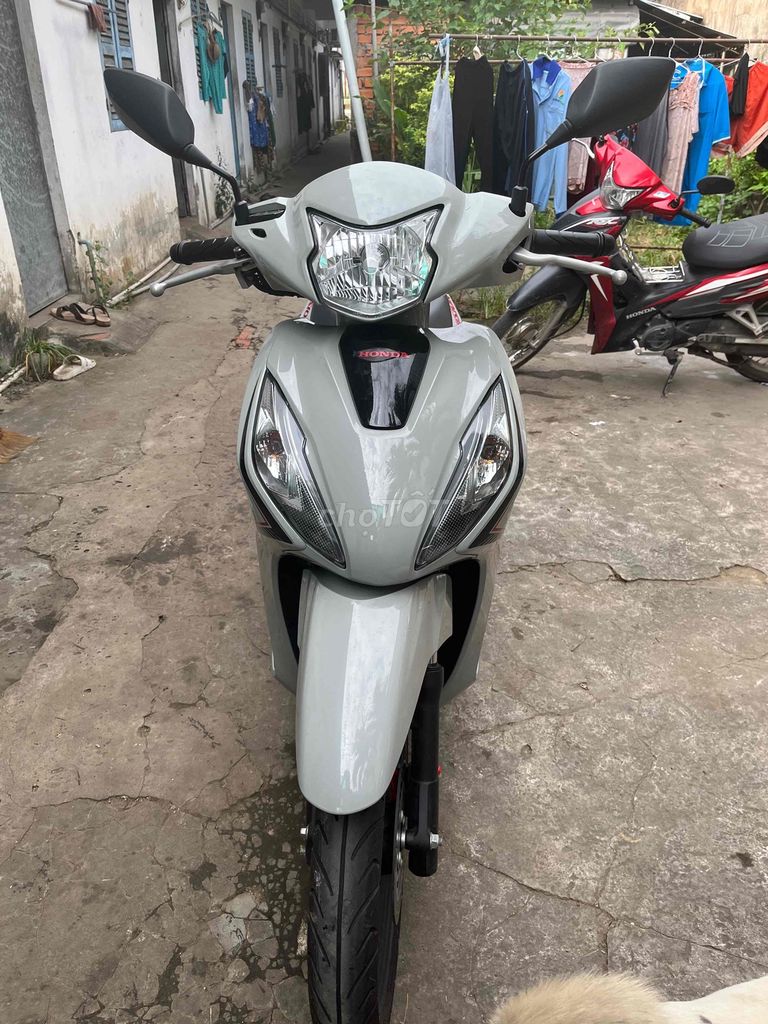 vison bản thể thao. Mua bán Xe máy tại Thành phố Sóc Trăng Sóc Trăng được đăng bởi Chính Viên hình 2