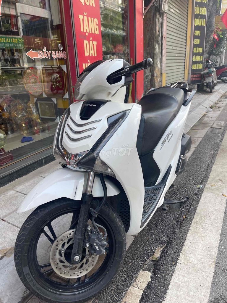 Bán xe chính chủ. Mua bán Xe máy tại Quận Hai Bà Trưng Hà Nội được đăng bởi Lữ Xuân Mạnh hình 4