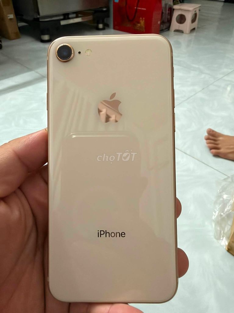 Apple iPhone 8 Vàng hồng Đã sử dụng. Mua bán Điện thoại tại Quận Tân Phú Tp Hồ Chí Minh được đăng bởi Hội Đồ Điện Tử hình 1