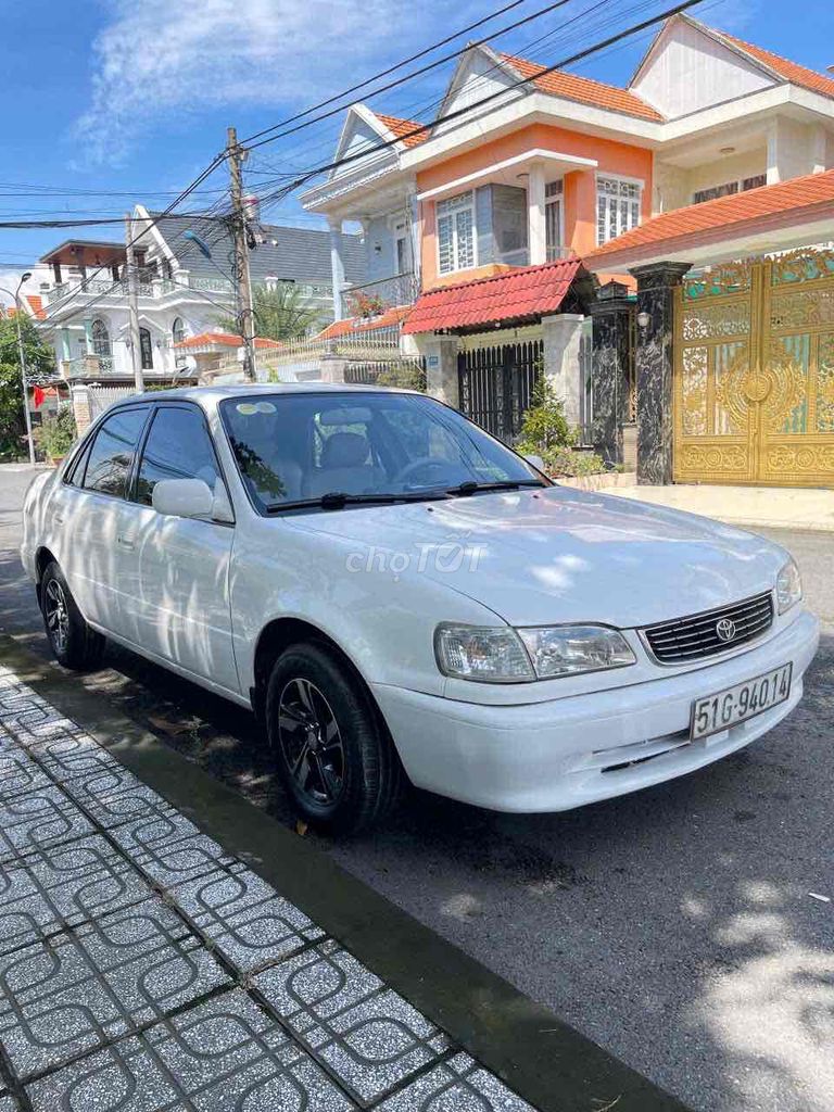 Toyota Corolla 1.6 Trắng 5 chỗ. Mua bán Ô tô tại Thành phố Bến Tre Bến Tre được đăng bởi Phương Bến Tre hình 3