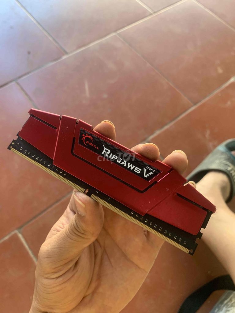 RAM G.SKILL Ripjaws V 8GB DDR4 Đỏ. Mua bán Linh kiện (RAM, Card...) tại Huyện Chương Mỹ Hà Nội được đăng bởi Nguyễn Văn Mai  hình 1