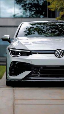 Volkswagen Golf 2025. Mua bán Ô tô tại Thành phố Thủ Đức Tp Hồ Chí Minh được đăng bởi Khang Volkswagen