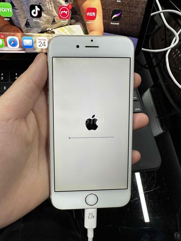 Apple iPhone 6s 64GB Bạc LL/A. Mua bán Điện thoại tại Quận Nam Từ Liêm Hà Nội được đăng bởi Dinh Tuan Anh hình 1