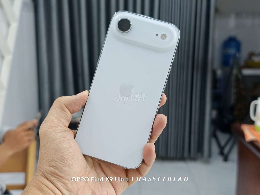 Apple iPhone Air 256GB Xanh Việt Nam. Mua bán Điện thoại tại Quận Ninh Kiều Cần Thơ được đăng bởi Lê Khang hình 1