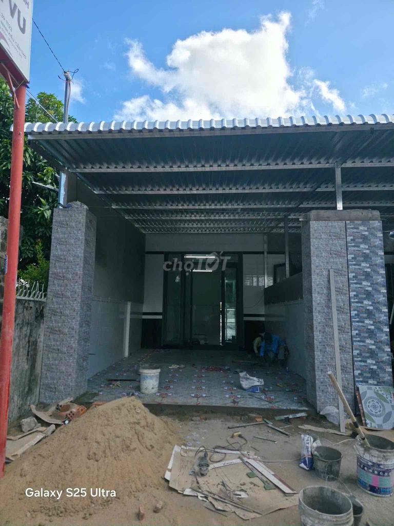 Nhà 4x40m mới 100% mặt tiền Tầm Vu