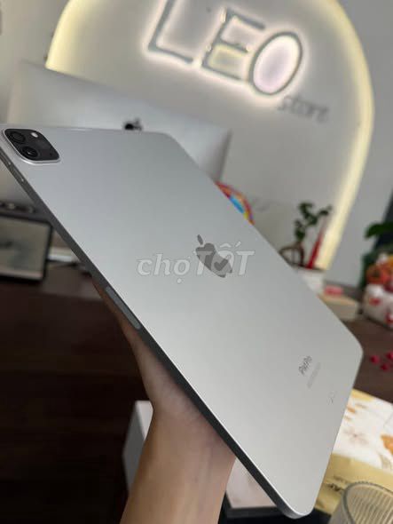 Apple iPad Pro M2 128GB Bạc. Mua bán Máy tính bảng tại Quận 1 Tp Hồ Chí Minh được đăng bởi Hội Đồ Điện Tử hình 1