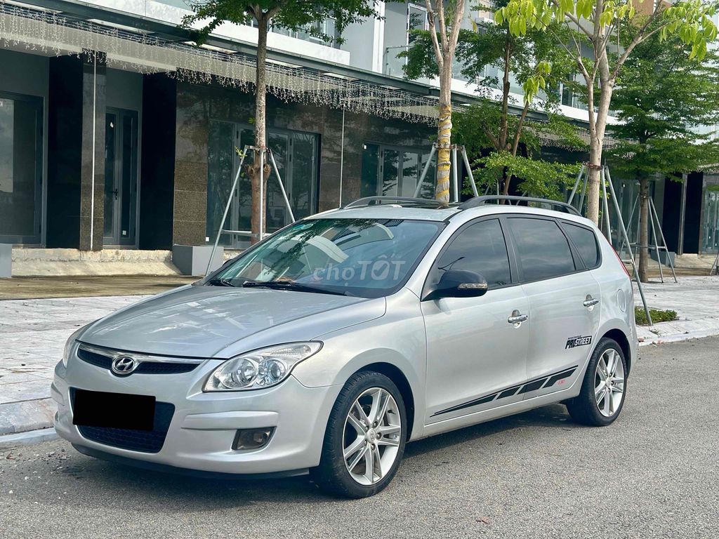 Hyundai I30 CW đặc biệt cao cấp nhất. Mua bán Ô tô tại Thành phố Huế Thừa Thiên Huế được đăng bởi Nguyên Duy Nam hình 1