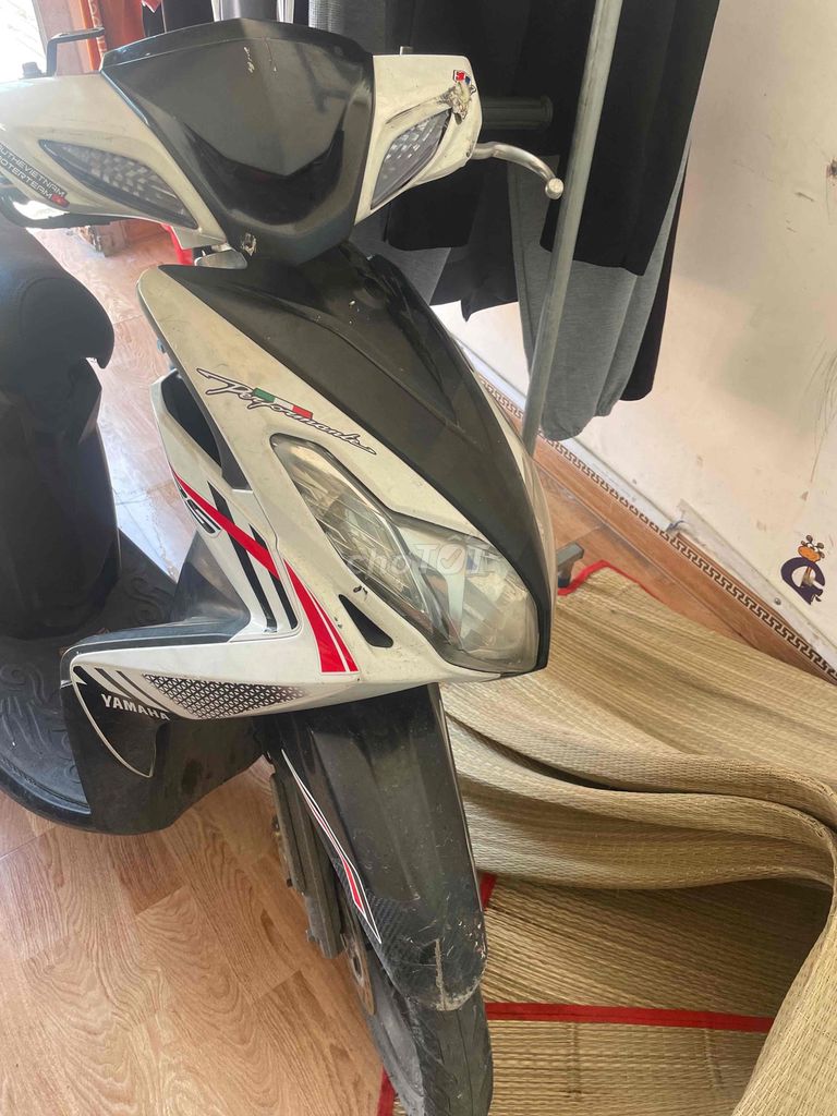 Yamaha 125 Thể thao Trắng đen. Mua bán Xe máy tại Quận Bình Tân Tp Hồ Chí Minh được đăng bởi nguyễn sang hình 3