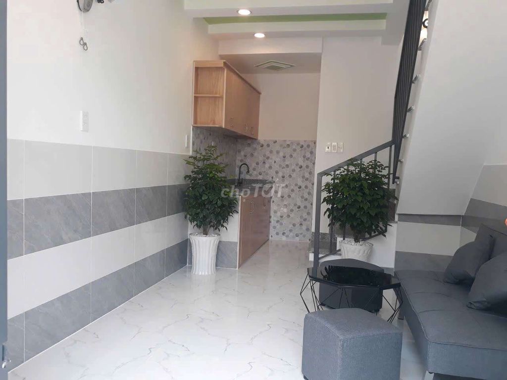 Rent · 1 bd · 18 м² · Quận Gò Vấp, ул. Tổ ngọc vân