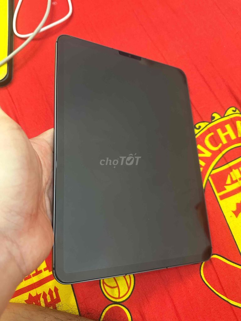 Apple iPad M1 Wifi + 5G Xám. Mua bán Máy tính bảng tại Thành phố Vinh Nghệ An được đăng bởi Mạnh hình 1